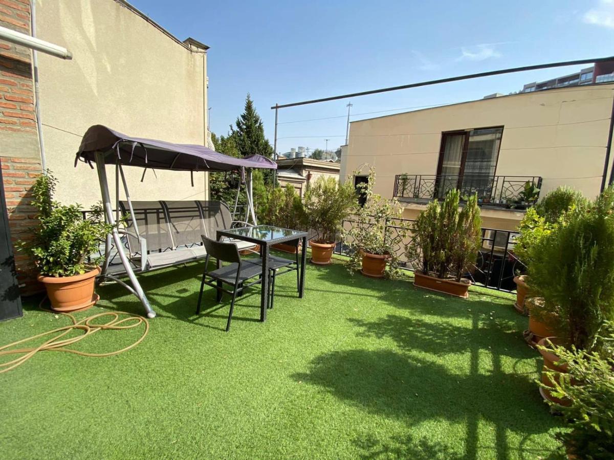 Brand New Apartment With Terrace Tiflis Exterior foto